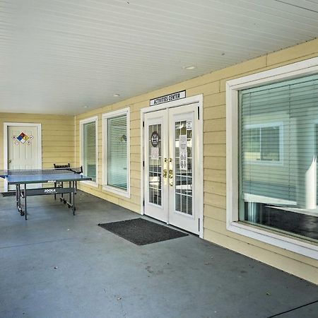 Centrally Located Branson Condo With Pool And Marina! Exterior foto